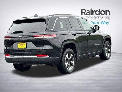 Used 2024 Jeep Grand Cherokee Limited 4xe image 8