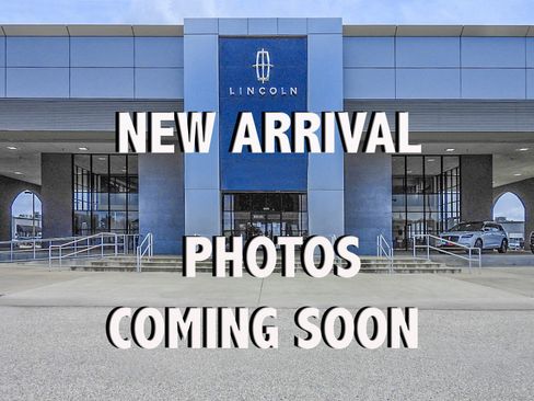 Used 2022 Lincoln Nautilus Black Label w/ Class II Trailer Tow Package image 1