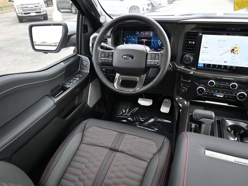 New 2025 Ford F150 Lariat w/ Equipment Group 502A High image 32