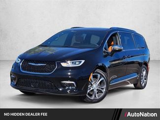 New 2026 Chrysler Pacifica Pinnacle FWD video 1