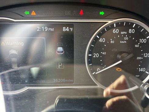 Used 2019 Nissan Kicks SR w/ SR Premium Package image 21