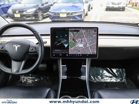 Used 2020 Tesla Model 3 Long Range AWD/4WD image 12
