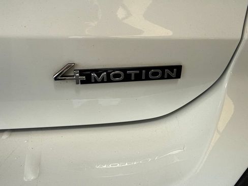Used 2022 Volkswagen Taos SEL AWD/4WD image 12