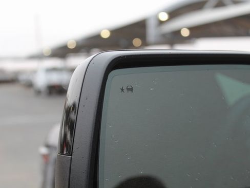 Used 2024 GMC Sierra 1500 AT4 w/ Technology Package image 15