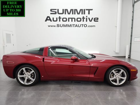 Used 2008 Chevrolet Corvette Coupe w/ Preferred Equipment Group RWD image 1