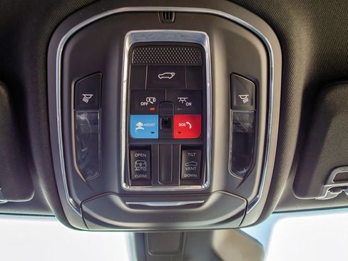Used 2023 Jeep Grand Cherokee L Laredo AWD/4WD image 25