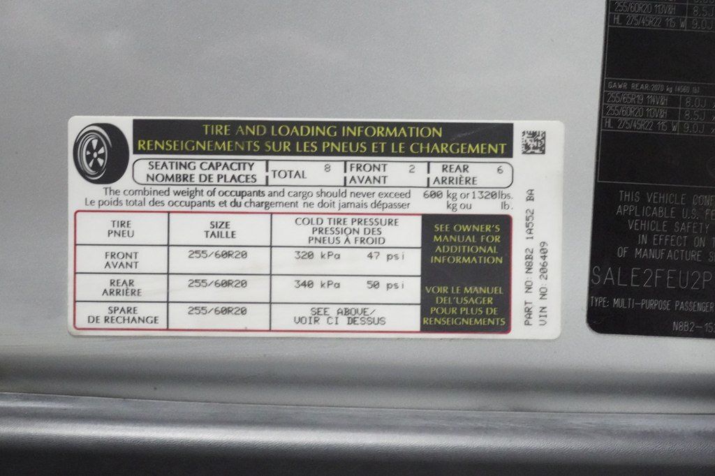Used 2023 Land Rover Defender 130 X-Dynamic SE AWD/4WD image 48