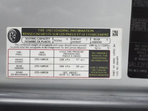 Used 2023 Land Rover Defender 130 X-Dynamic SE AWD/4WD image 48