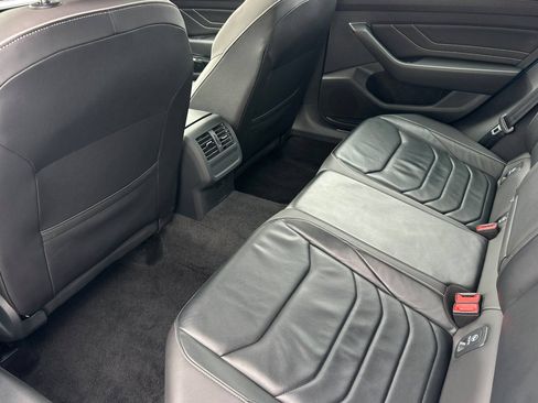 Used 2023 Volkswagen Arteon SEL AWD/4WD image 12