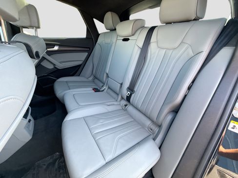 Used 2022 Audi Q5 2.0T Premium Plus image 21