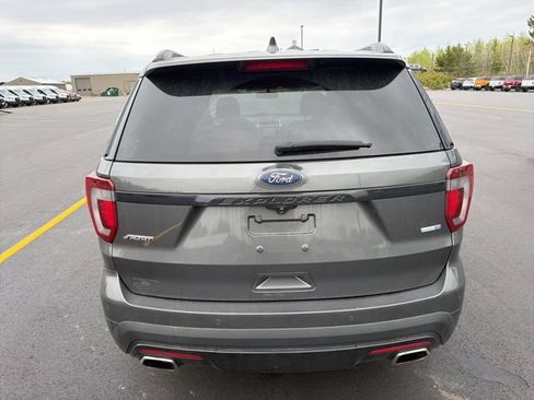 Used 2017 Ford Explorer Sport AWD/4WD image 4