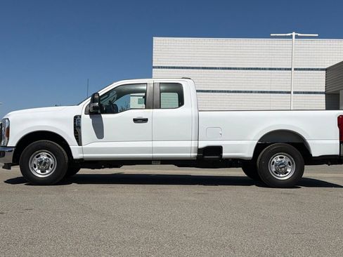 New 2026 Ford F250 XL w/ XL Chrome Package RWD image 7