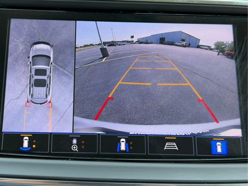 Used 2022 Buick Enclave Premium w/ Surround and Sites Package AWD/4WD image 35