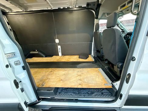 Used 2022 Ford E-Transit Medium Roof w/ Load Area Protection Package image 26