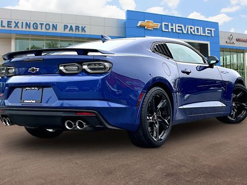 Used 2020 Chevrolet Camaro SS image 13