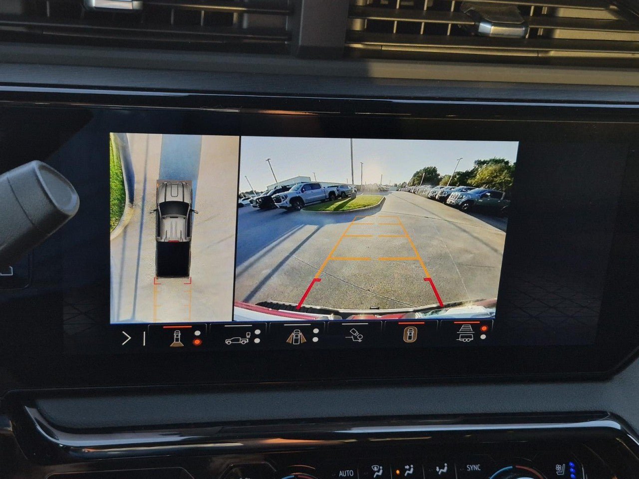 Certified 2024 GMC Sierra 2500 AT4 w/ AT4 Premium Plus Package AWD/4WD image 30