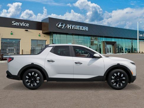 New 2026 Hyundai Santa Cruz SE AWD/4WD image 7