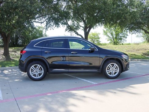 Used 2021 Mercedes-Benz GLA 250 w/ Premium Package image 8