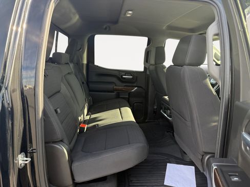 Used 2021 GMC Sierra 1500 Elevation w/ Preferred Package image 18