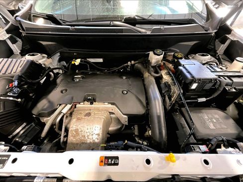 Used 2019 Chevrolet Equinox Premier image 31