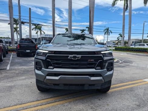 New 2025 Chevrolet Colorado Z71 w/ Midnight Edition AWD/4WD image 3