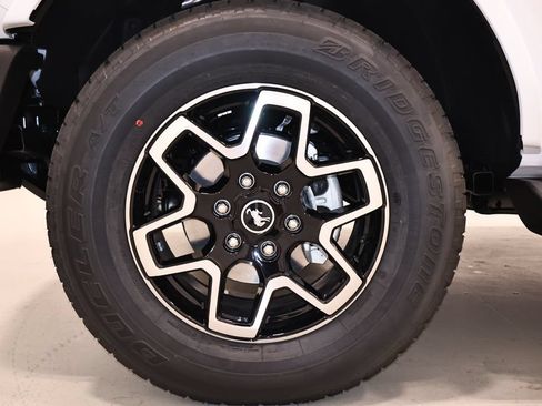 New 2026 Ford Bronco Outer Banks AWD/4WD image 36