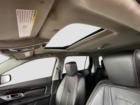 Used 2015 GMC Terrain Denali AWD/4WD image 17