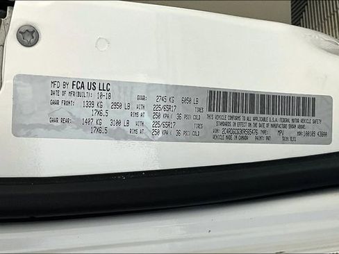 Used 2019 Dodge Grand Caravan SXT image 33