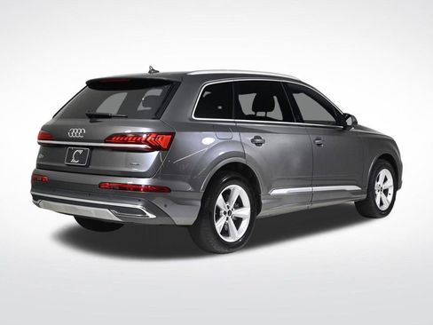 Certified 2021 Audi Q7 2.0T Premium w/ Convenience Package image 5