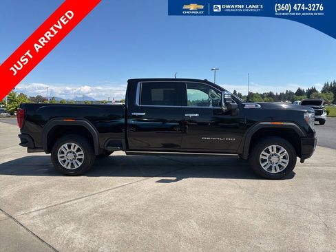 Used 2022 GMC Sierra 3500 Denali AWD/4WD image 6