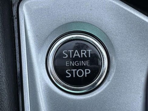 Used 2024 Nissan Altima 2.5 SR FWD image 36