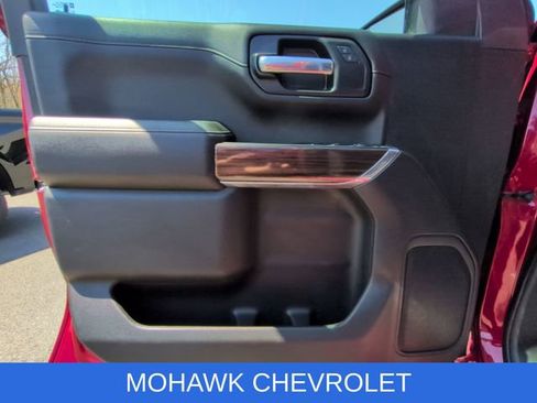 Used 2021 Chevrolet Silverado 1500 LT Trail Boss AWD/4WD image 22