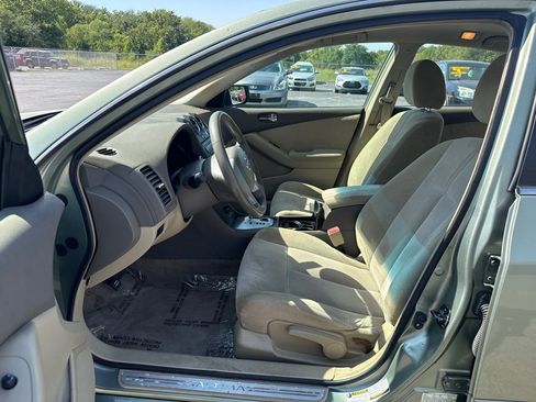 Used 2008 Nissan Altima 2.5 S w/ Emergency Aid Pkg FWD image 9