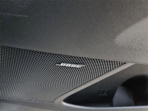 Certified 2025 Kia Sorento SX Prestige image 9