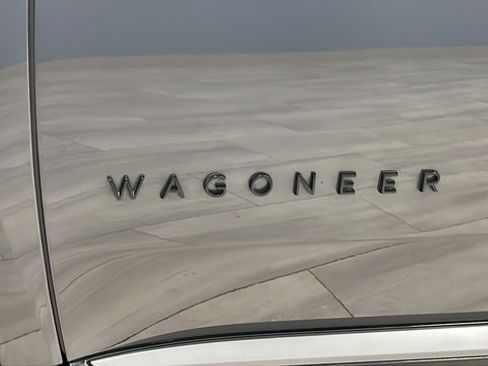 Used 2024 Jeep Wagoneer Launch Edition AWD/4WD image 44