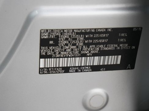 Used 2015 Toyota RAV4 XLE AWD/4WD image 26