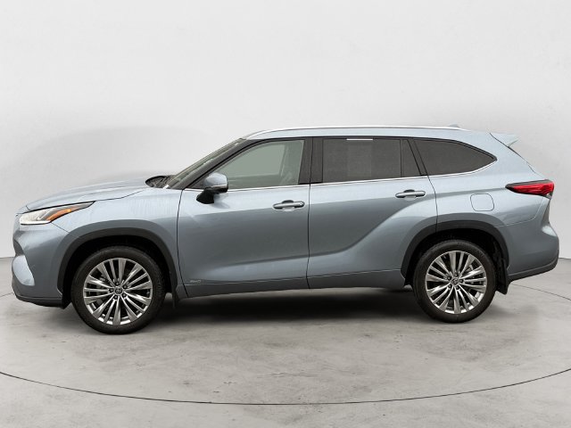 Used 2023 Toyota Highlander Platinum AWD/4WD image 8