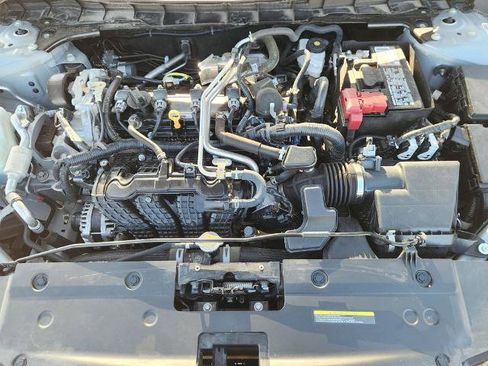Certified 2024 Nissan Altima 2.5 SV FWD image 20