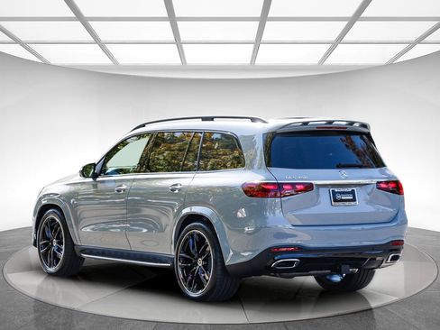 New 2026 Mercedes-Benz GLS 450 4MATIC image 2