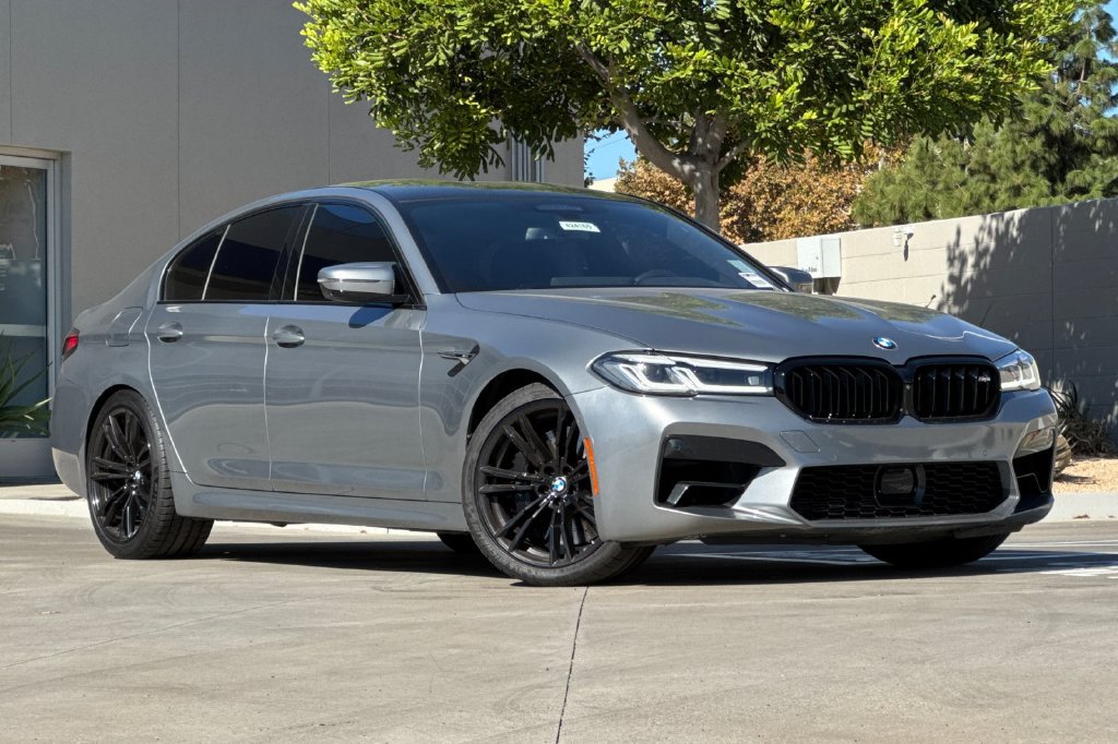 Used 2023 BMW M5 w/ Executive Package AWD/4WD image 2