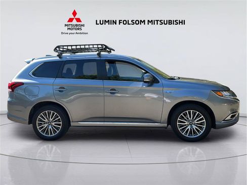 Used 2020 Mitsubishi Outlander SEL AWD/4WD image 6