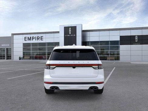 New 2026 Lincoln Aviator AWD w/ Jet Appearance Package image 5