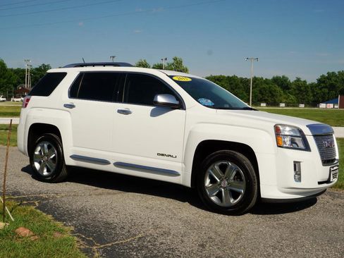 Used 2015 GMC Terrain Denali FWD image 5