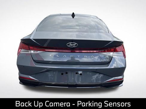 Used 2023 Hyundai Elantra Limited FWD image 9