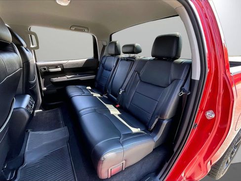 Used 2019 Toyota Tundra SR5 w/ SR5 Upgrade Package AWD/4WD image 23