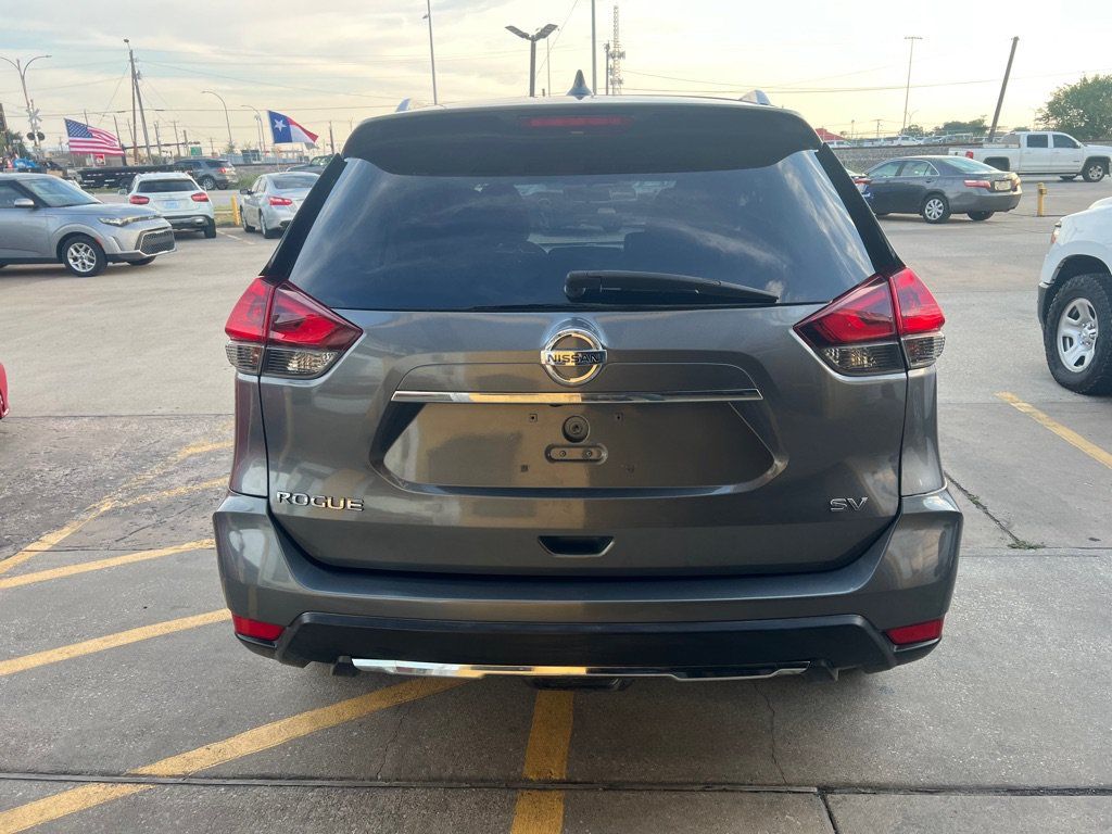 Used 2018 Nissan Rogue SV FWD image 8