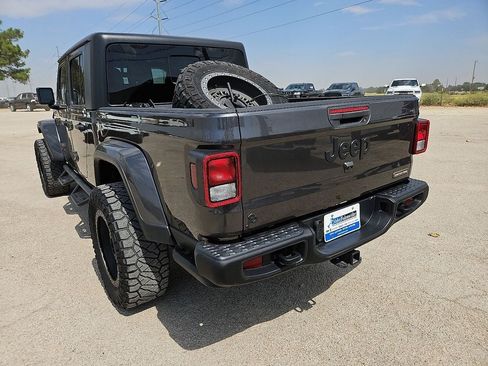 Used 2023 Jeep Gladiator Sport AWD/4WD image 5