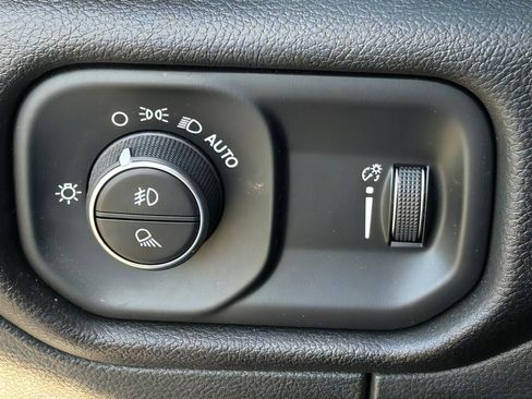 Used 2023 RAM 1500 Big Horn RWD image 17