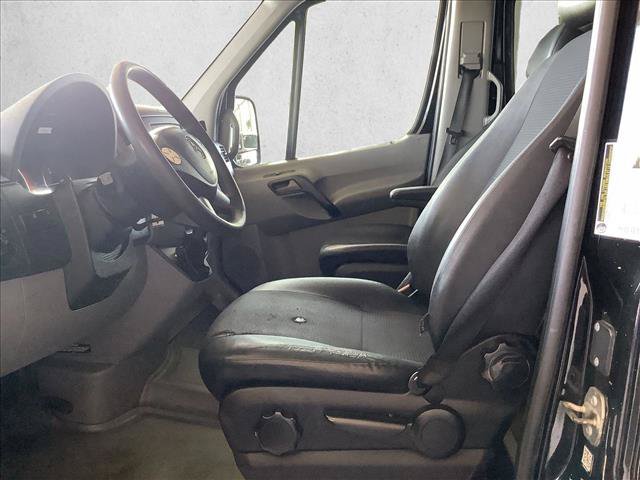 Used 2018 Mercedes-Benz Sprinter 2500 image 11