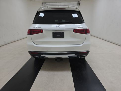 Used 2022 Mercedes-Benz GLS 450 4MATIC image 4